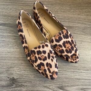 Time and Tru woman cheetah print pointy flats size 6 memory foam sole slip on